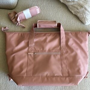 NEW calpack 17 inch cooler bag